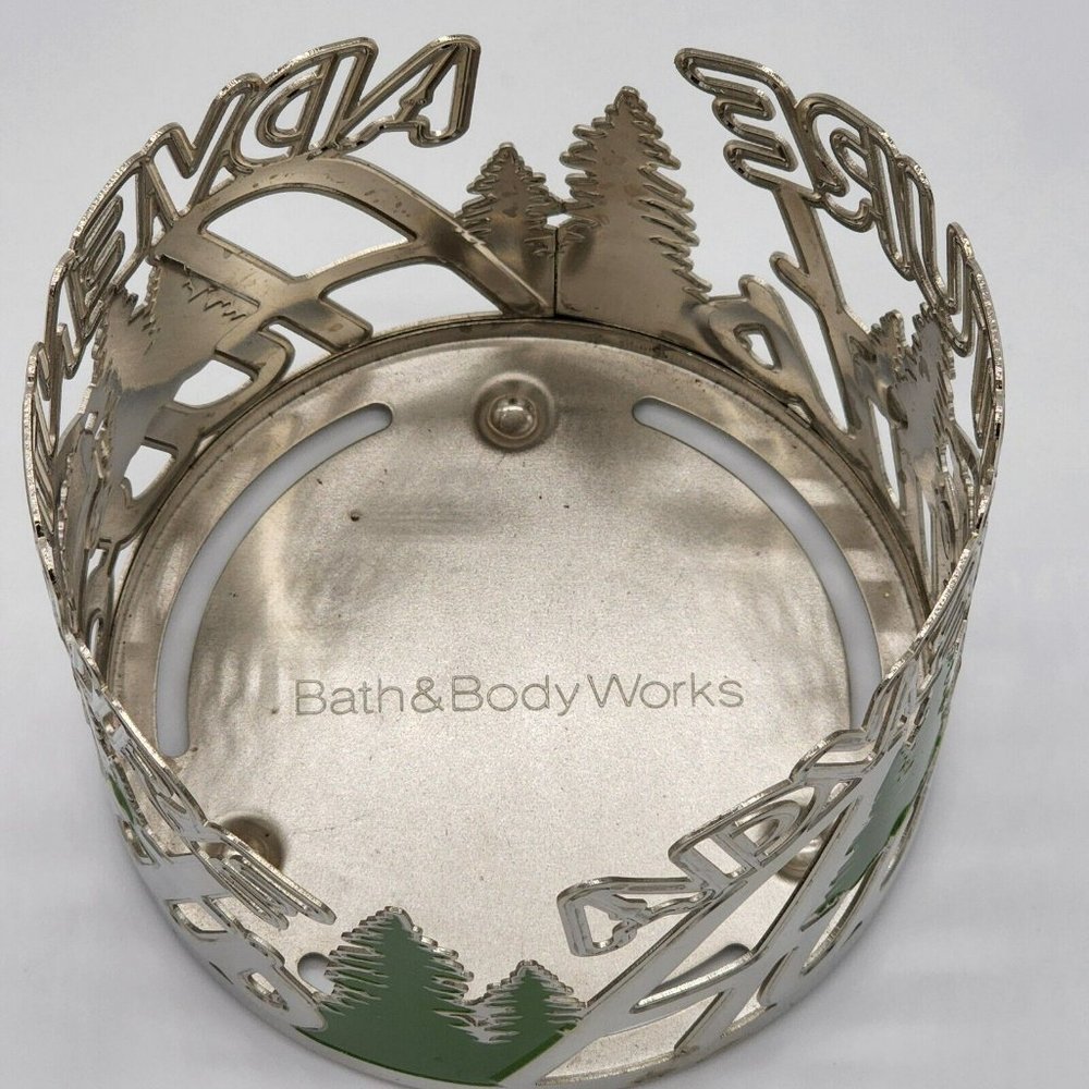 Bath and Body Works Adventure Awaits Three Wick Candle Holder - Picture 6 of 7